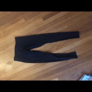 Low rise lululemon leggings